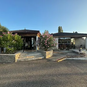 *** Hotel Logis La Bergerie 3 Etoiles Restaurant Savoureux France